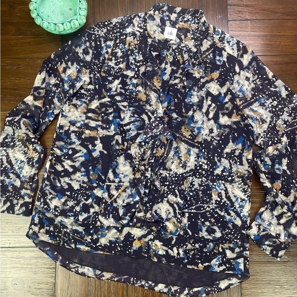 Cabi Style# 366 Starry Night Long Sleeve Blouse Size Medium - Picture 3 of 9